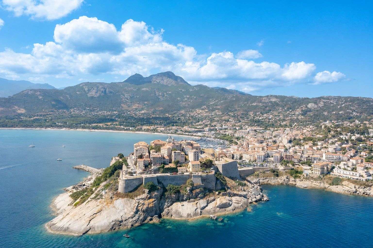 Alt à définir